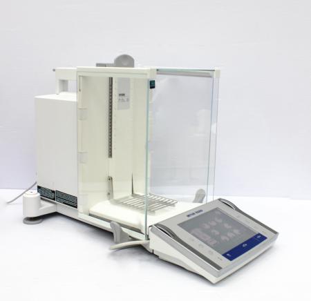 Mettler-Toledo XP205 Analytical Balance in Excellent Condition, 120V, 50/60Hz