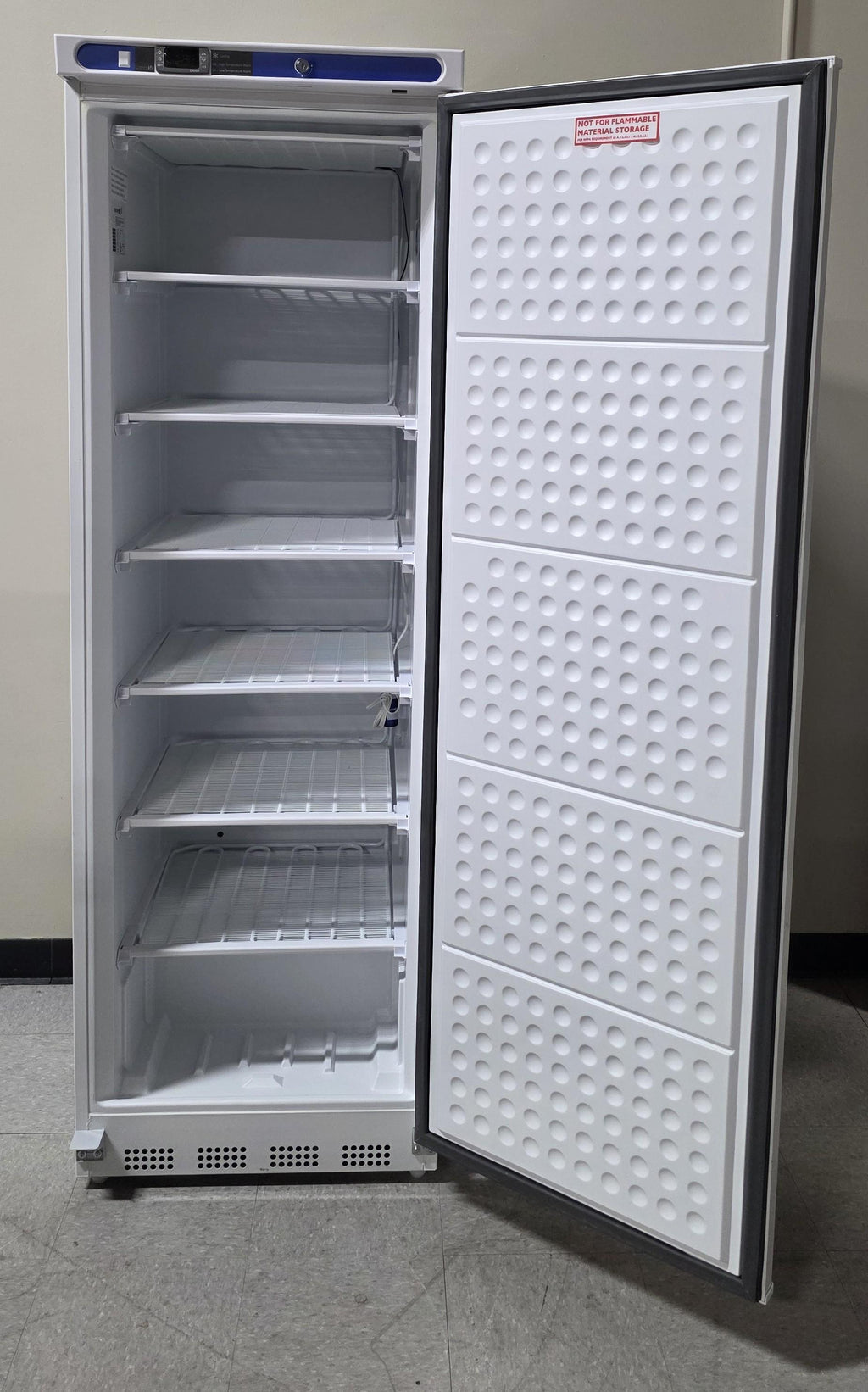 VWR HCMFS-14 freezer -20C, 14 cuft 120V