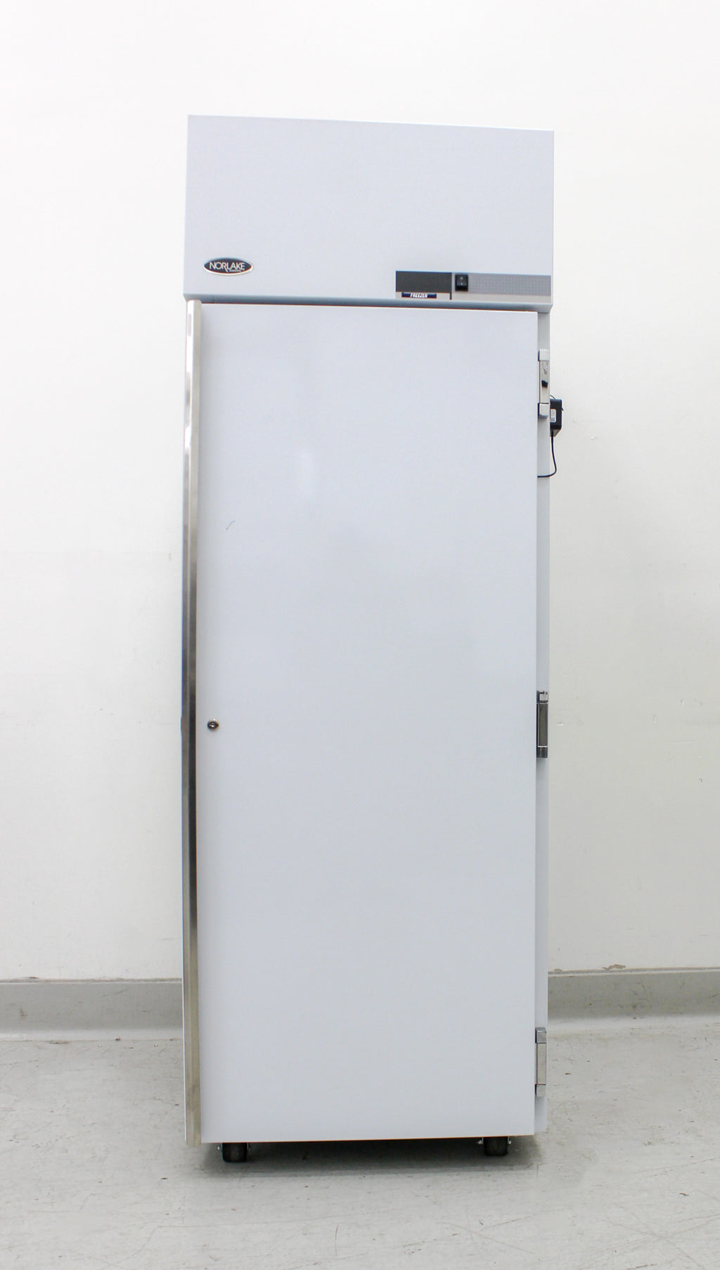 NORLAKE NSLF241WMW/0M Freezer -25C 24 cu ft Solid Door