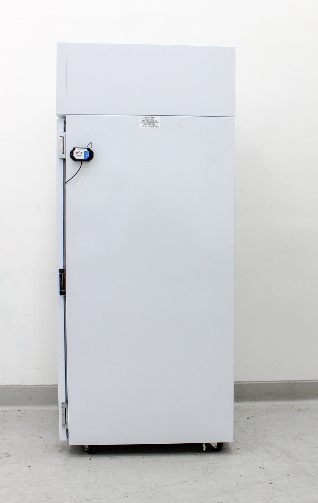 NORLAKE NSLF241WMW/0M Freezer -25C 24 cu ft Solid Door