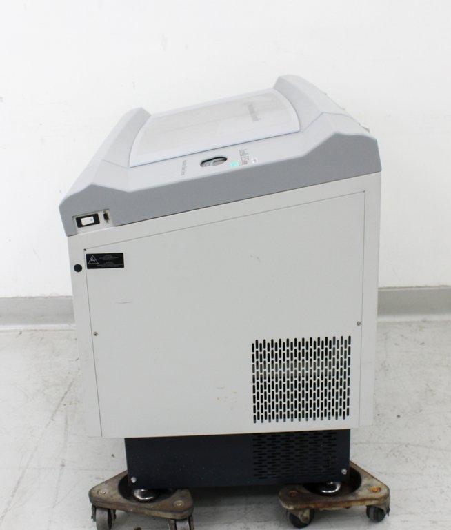 New Brunswick Excella E25 Incubator Shaker 37C Temp Lab Equipment