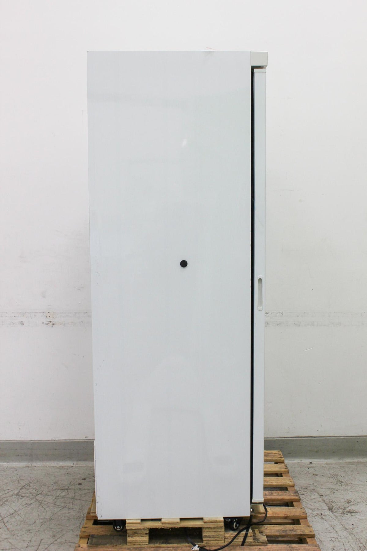 K2 Scientific K224SDR Refrigerator 24 cu. ft. Upright Lab Fridge