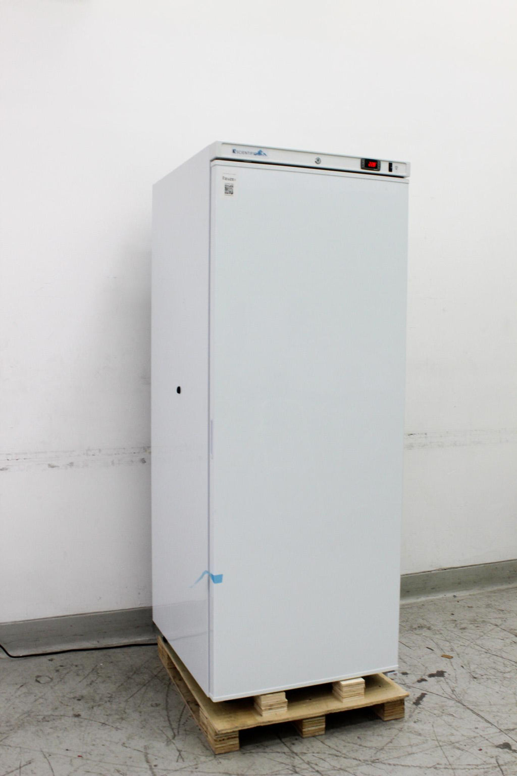 K2 Scientific K224SDR Refrigerator 24 cu. ft. Upright Lab Fridge
