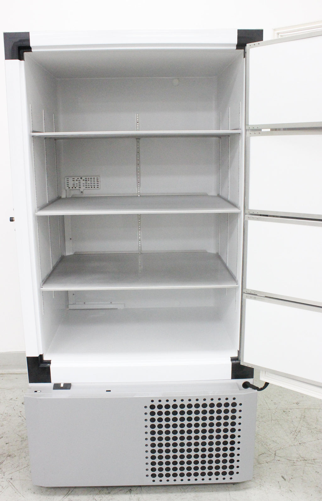 Thermo Scientific TDE60040FA Ultra-Low Freezer -40C 600-Box Upright