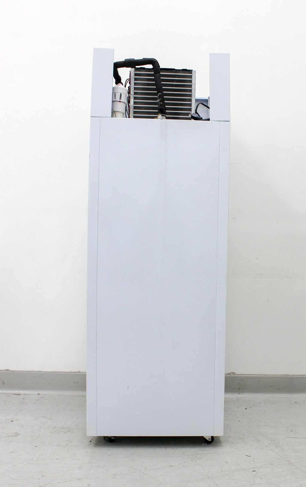 NORLAKE NSLF241WMW/0M Freezer -25C 24 cu ft Solid Door