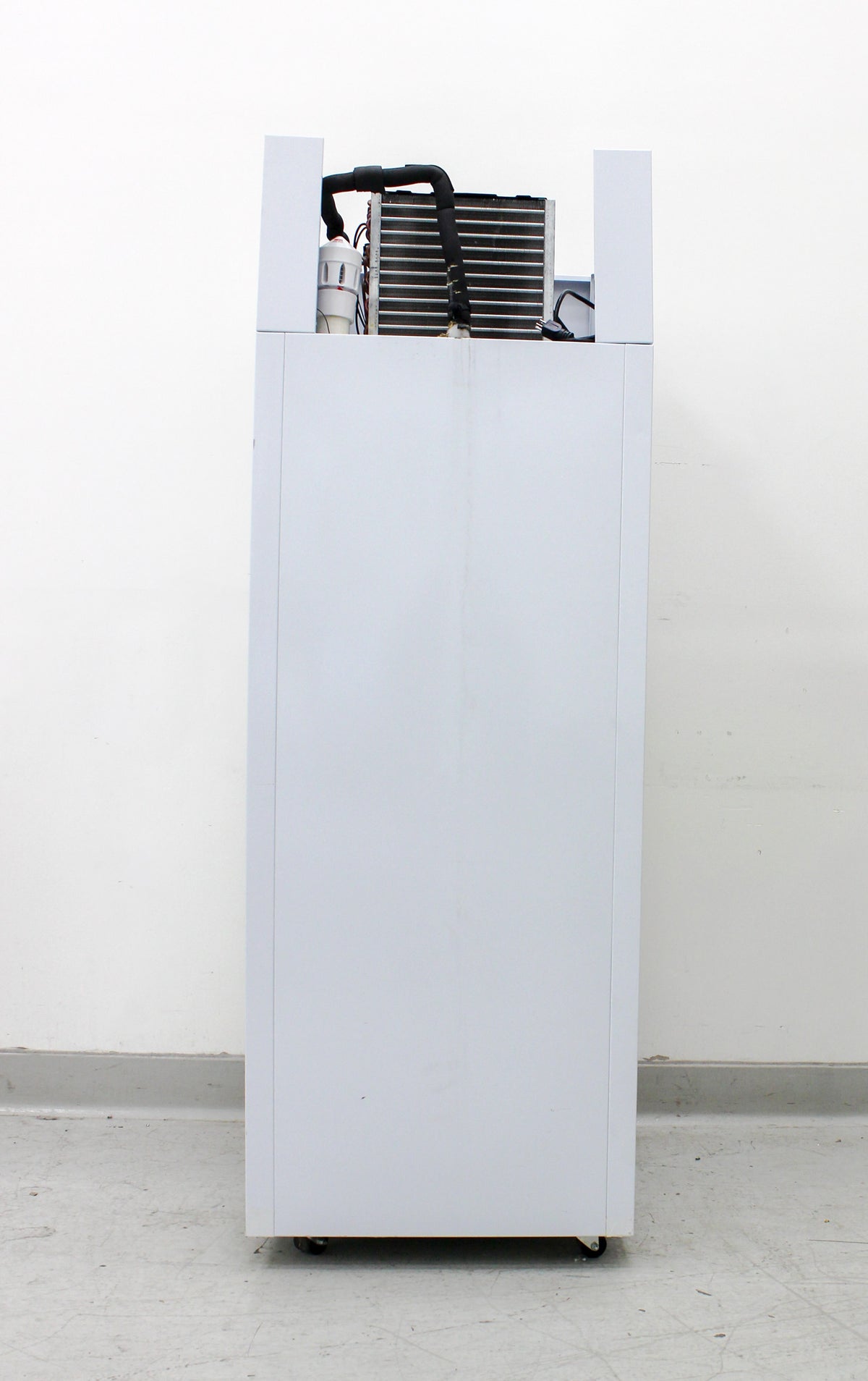 NORLAKE NSLF241WMW/0M Freezer -25C 24 cu ft Solid Door