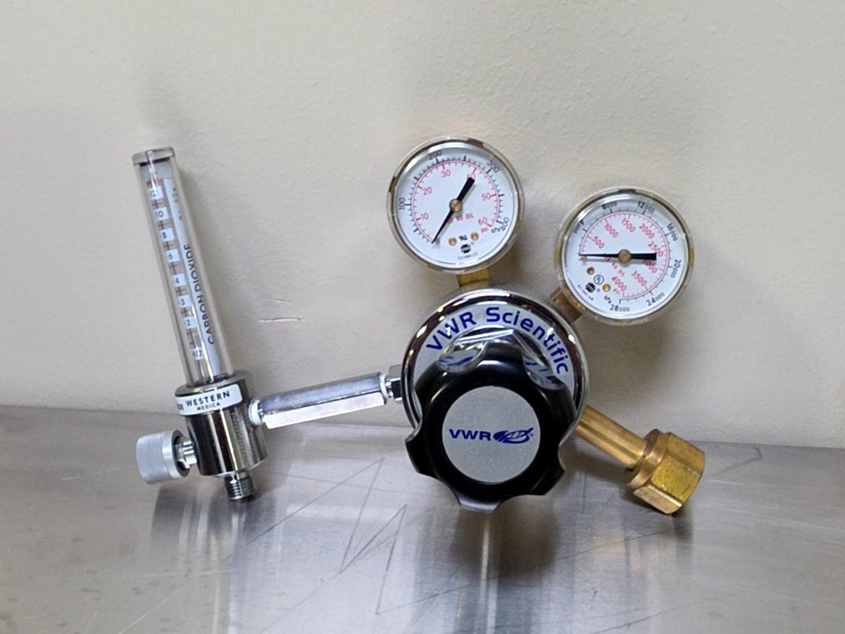 VWR Scientific CAT. NO. 55850-215 Gas Regulator with Gauges and Flow Meter
